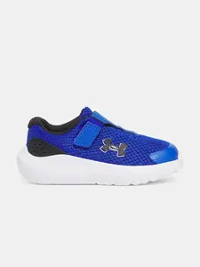 Chlapecké boty Under Armour UA BINF Surge 4 AC - Kluci
