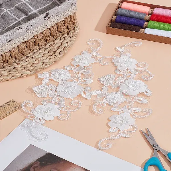 1 Pair Flower Pattern Polyester with Plastic Pearl Embroidered Lace Appliques