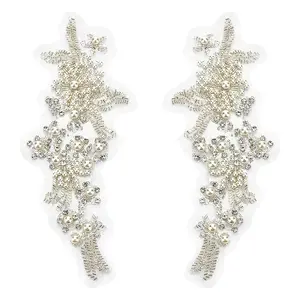 Embroidered Floral Lace Collar