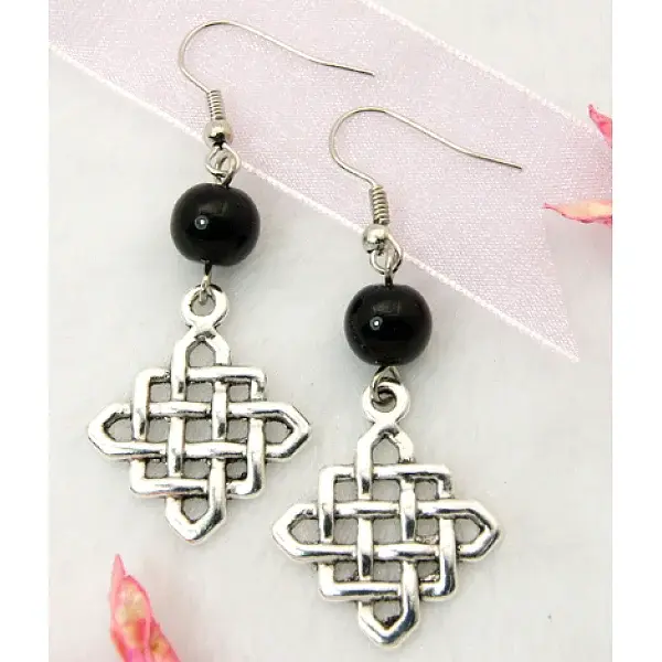 Dangle Rhombus Earrings