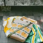 Dětská kabelka Tinycottons TANGERINES TOTE BAG béžová barva, SS25-391