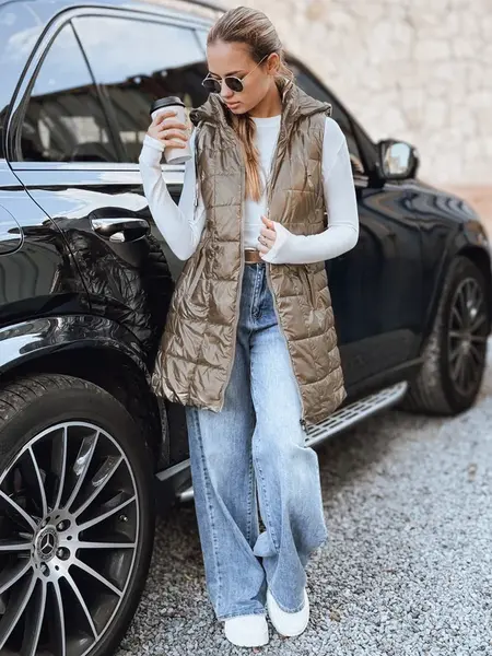 Dámska prešívaná vesta s kapucňou