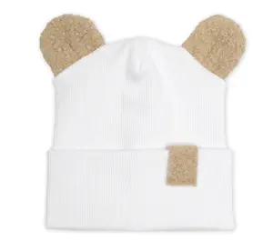 Baby Nellys Dvouvrstvá žebrovaná čepička s oušky boucle medvídek - bílá, 80/86