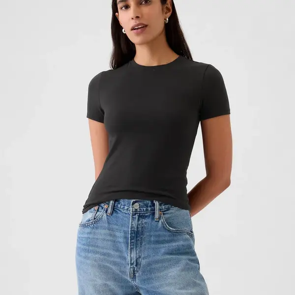 GAP Short-sleeved T-shirt - Women's