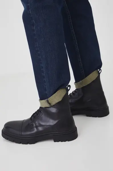 Kotníkové boty Medicine