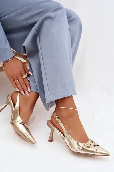 Dámské sandály na vysokém podpatku se zlatým odstínem