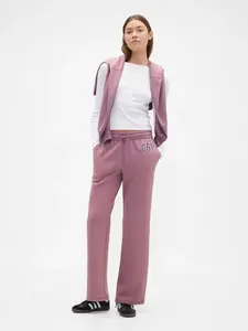 GAP Sweatpants with Logo - Women's