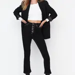 Trendyol Černé přední knoflíky s vysokým pasem Crop Flare Jeans