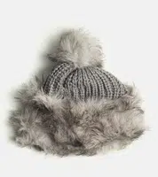 Gemre Light gray hat with pom-pom Leola