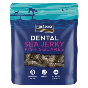 FISH4DOGS Dentální pamlsky pro psy mořská ryba čtverečky 115 g