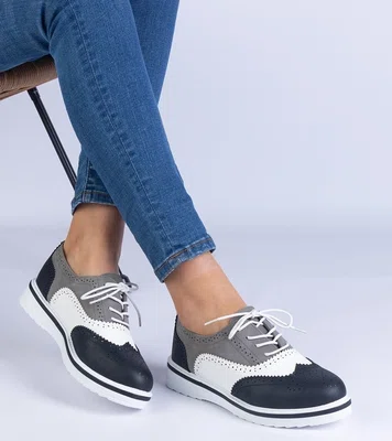marka niezdefiniowana Black classic oxford shoes Toddi