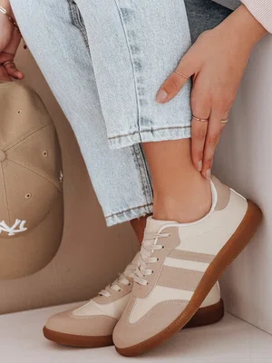 Sportowe sneakersy damskie NISTI czarne Dstreet