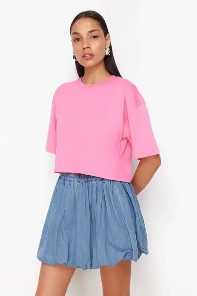 Trendyol Premium Pink 100% Cotton Basic Crop Knitted T-Shirt