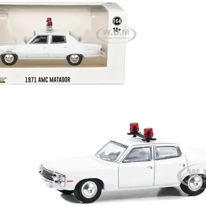 1971 AMC Matador Police Car White with Light Bar "Hot Pursuit - Hobby Exclusive" Series 1/64 Diecast Model Car by Greenlight
