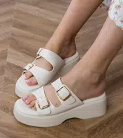 marka niezdefiniowana White slides with buckles on straps Wollis