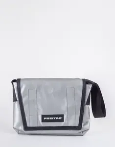 FREITAG F11 Lassie