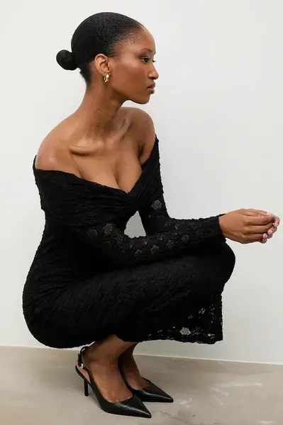 Šaty Answear.LAB černá barva, midi, přiléhavé