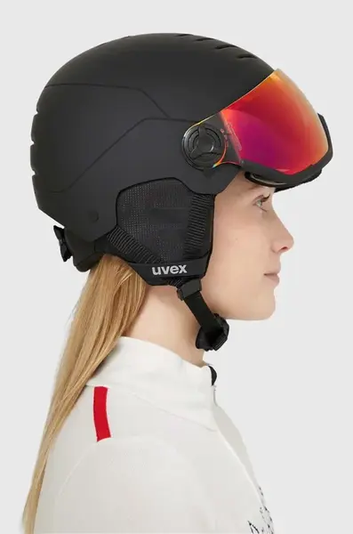 Lyžiarska prilba Uvex Wanted Visor