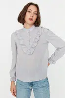 Dámská blůzka Trendyol Frill detailed