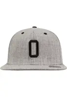 Letter Snapback O