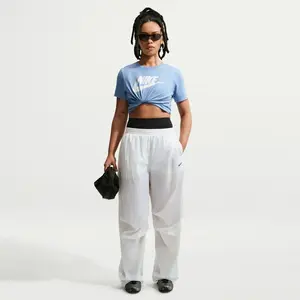 Nike Sportswear Essentials S