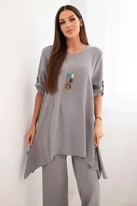 Sada halenka + kalhoty s přívěskem šedé barvy