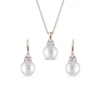 Sada šperků s perlami a diamanty v růžovém zlatě KLENOTA