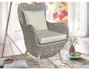 Ratanové křeslo s polštářem Lido