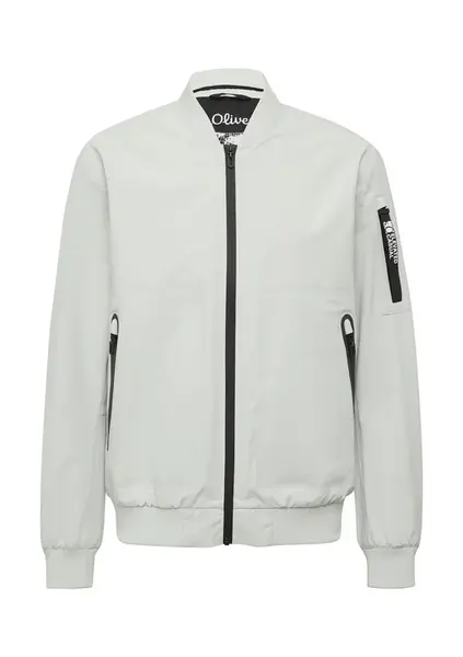 s.Oliver Prechodná bunda  čierna / biela