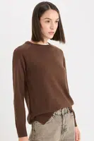 DEFACTO Regular Fit Soft Textured Crew Neck Basic Plain Knitwear Sweater