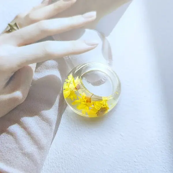 Resin Dried Flower Finger Rings for Women