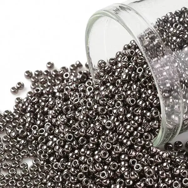 TOHO Round Seed Beads