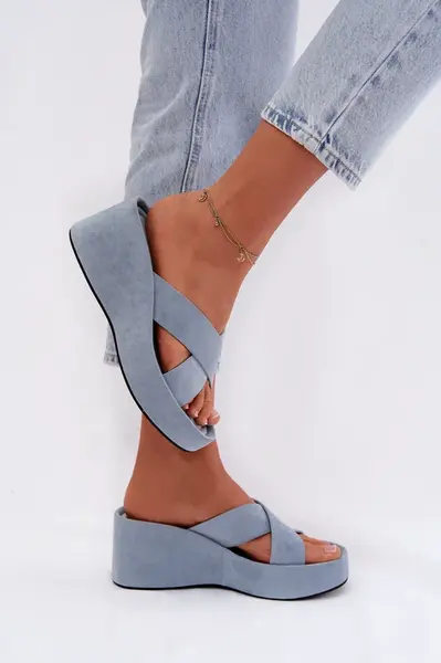 Dámské platformové pantofle z eko semiše modré