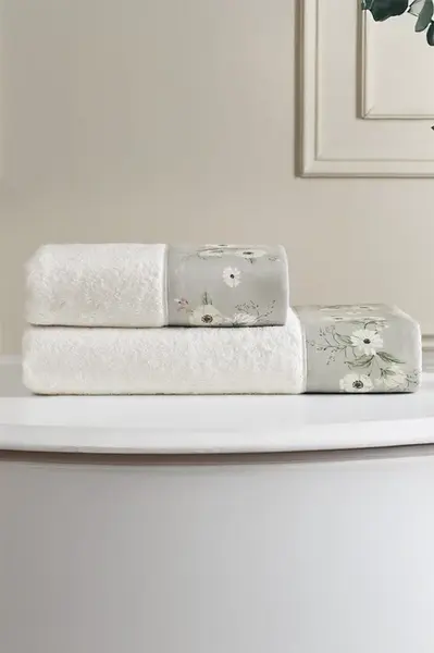 Dárková sada ručník a osuška CREMONA, 2 ks Bílá / šedá výšivka