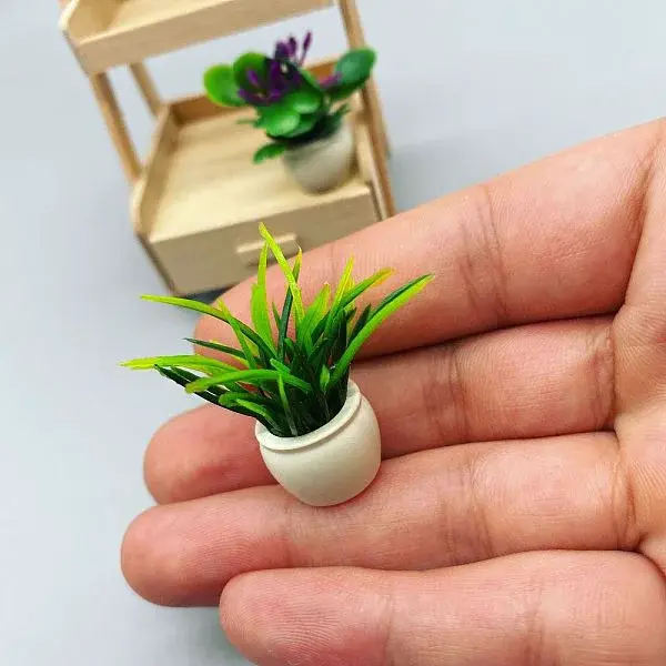 Mini Plastic Artificial Plant Ornaments