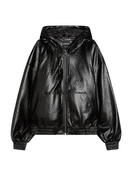 Bershka Prechodná bunda  čierna