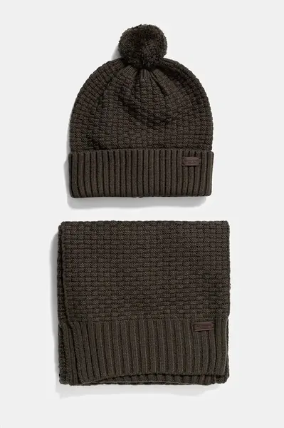 Čepice a šála Barbour