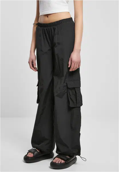 Women's Wide Crinkle Nylon Cargo Pants Black