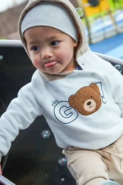 Mikina Mayoral béžová barva, s kapucí, 2414