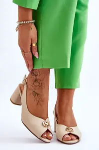 PE1 Módní kožené sandály na podpatku béžové Hette