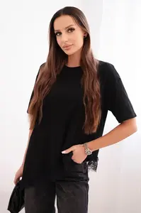 Kesi Włoski Dámská asymetrická bavlněná blůza s krajkou dole černá