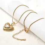 304 Stainless Steel with Clear Glass Heart Pendant Necklaces