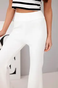 Kesi Włoski Dámske nohavice maslo s rozšírenou nohavicou ecru