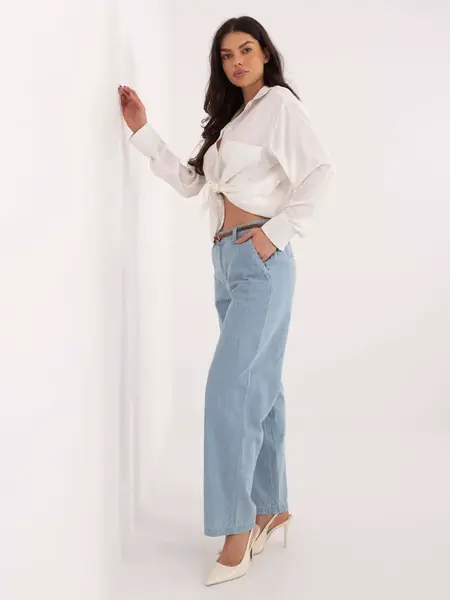 Svetlomodré nohavice