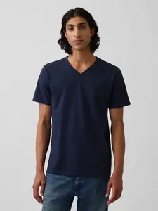 GAP Tričko classic v t-shirt - Pánské