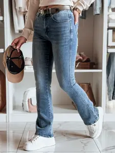 Dámské džíny zvonového střihu s páskem