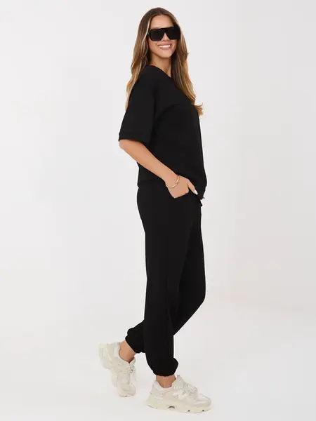 Černý dresový komplet