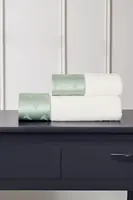 Soft Cotton Osuška a uterák COLIBRI v darčekovom balení