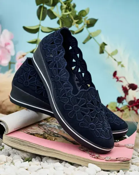 Resti Women's low-heeled half shoes Dellio