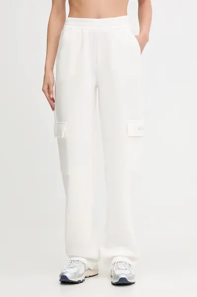 Tepláky Guess CECILIA béžová barva, s aplikací, V4BB12 K7UW2